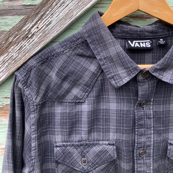 Vans Other - Vans Charcoal Grey Plaid Check Board Shirt Western Detail M